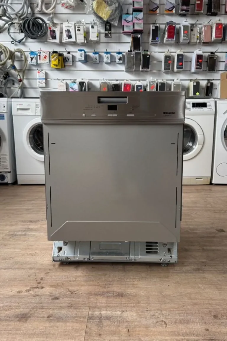 gebraucht-miele-geschirrspueler-teilintegriert-g-4940-sci-14-massgedecke-klasse-a
